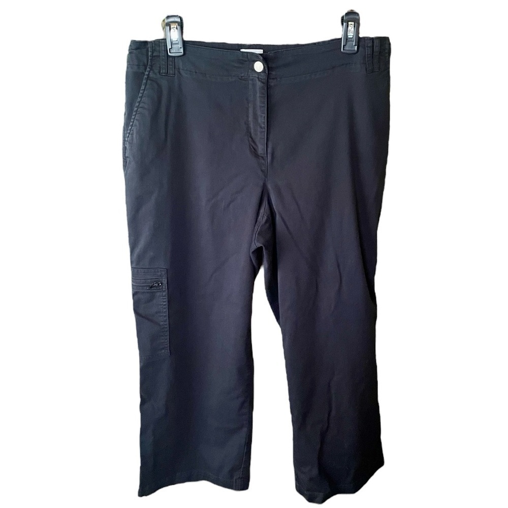 Chico’s straight leg relaxed fit modern cargo capri pants pockets 12 black